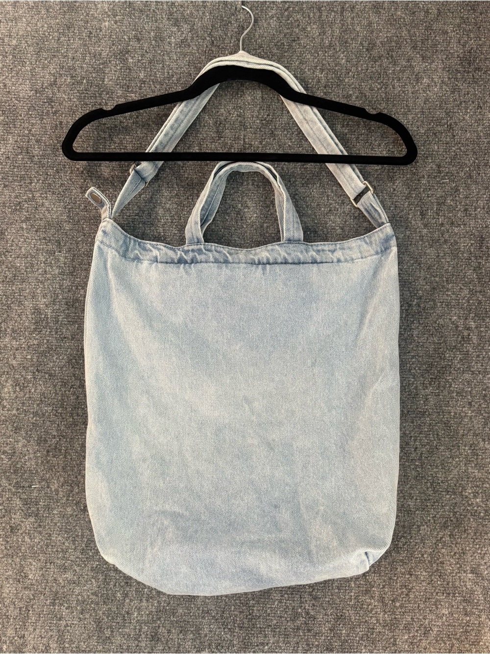 BAGGU Duck Tote Light Denim Blue - Picture 5 of 7